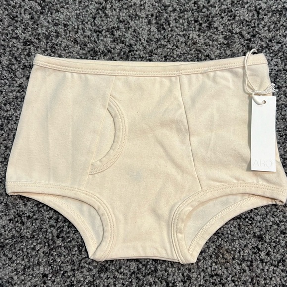 ARQ Other - ARQ Boys Cream Underwear Size 6-7 NWT